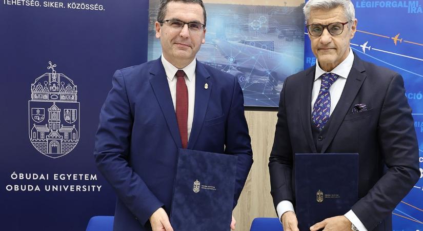 Partnerségre lép a HungaroControl és az Óbudai Egyetem