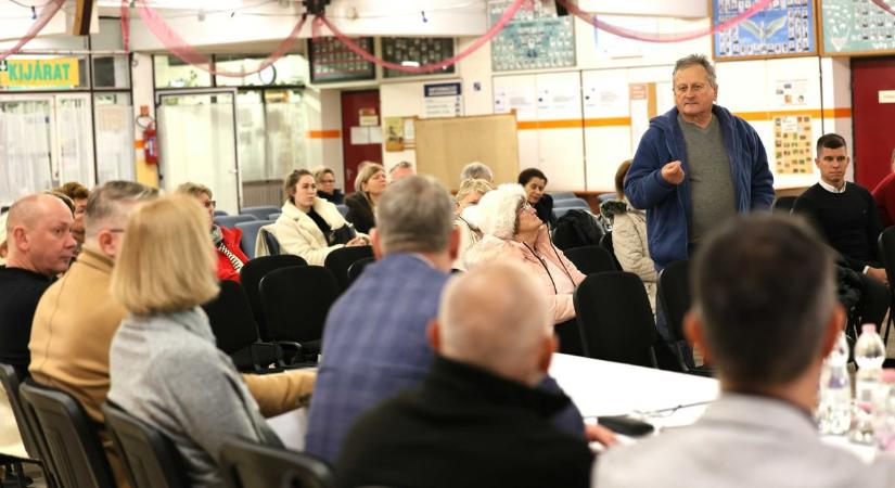 Erről beszél most Lajosváros – akkora beruházás épül, hogy grátisz játszótér jár mellé – fotókkal, videóval