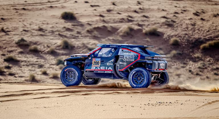 A Dakar-menő 50. szakaszsikerével egy lépésre az újabb összetett diadal