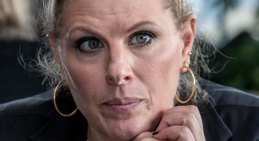 Megtámadták Oroszlán Szonját