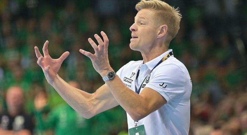 „A magyarok nem vállalnak felelősséget” – ezért akar még több légióst hozni a Fradiba a sztáredző