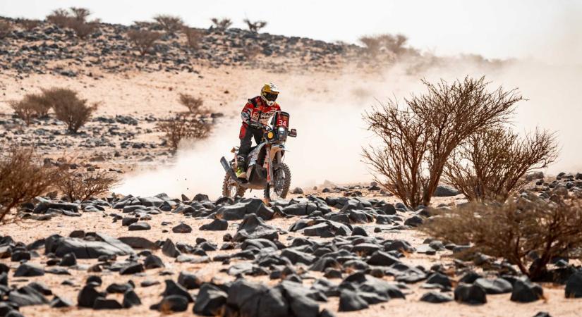 Dakar-rali: Újabb szakasz kipipálva, jöhet a finis Gyenes Maninak