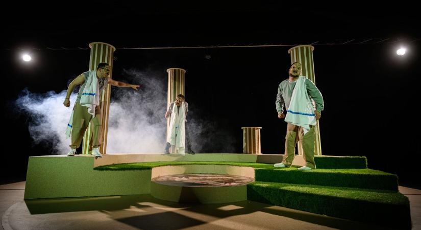 Görög drámák modern köntösben, új bemutató a soproni teátrumban - fotók