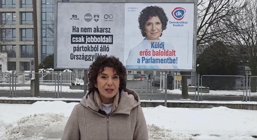 Elárasztja az országot a DK: Ezzel a felirattal találkozunk mostantól 800 óriásplakáton