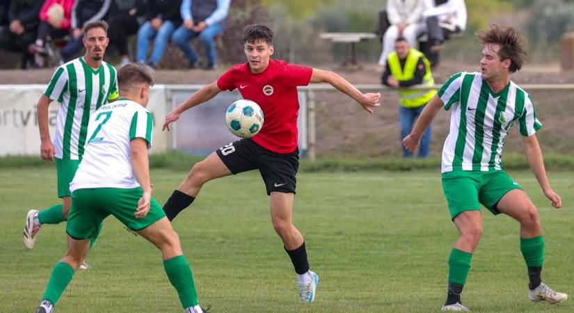 Hárman helyen már biztosan változik a deszki csapat kerete