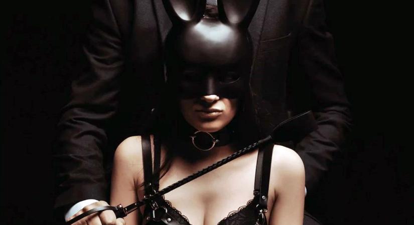 Fojtogatós szex közben ölhette meg barátnőjét egy rendőr