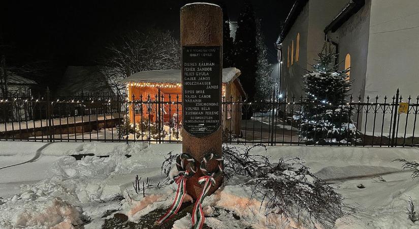 Misével, koszorúzással emlékeztek a doni hősökre