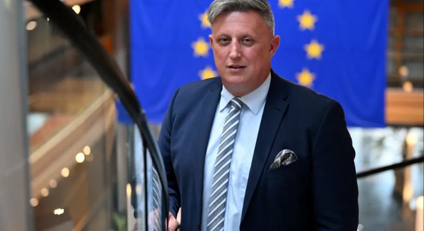 Nem emelnek vádat a nőverő Győrffy Balázs ellen, jóvátételről egyezkedhet az áldozataival