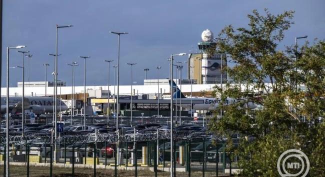 Együttműködési megállapodást kötött a HungaroControl és az Óbudai Egyetem