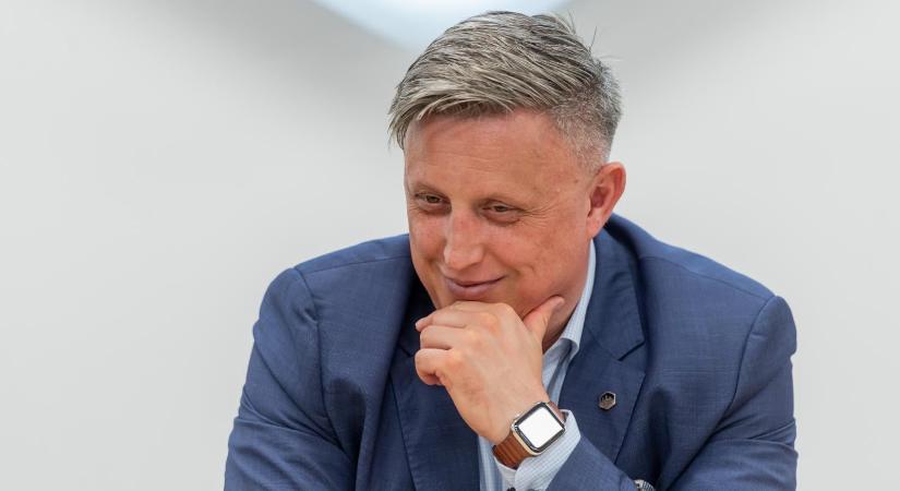 Jóvátételt fizetne áldozatának a nőverő exfideszes Győrffy Balázs, hogy megússza a vádemelést