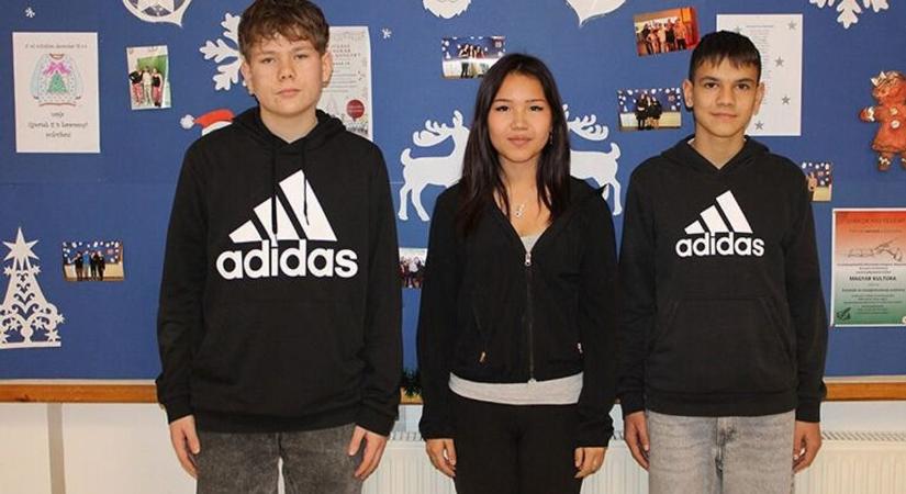 Móri diákok remekeltek az angol nyelvi versenyen Székesfehérváron