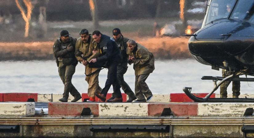 A jog konszenzusa felbomlik, az érdekszféra fegyveres megszállásának doktrínája visszatér