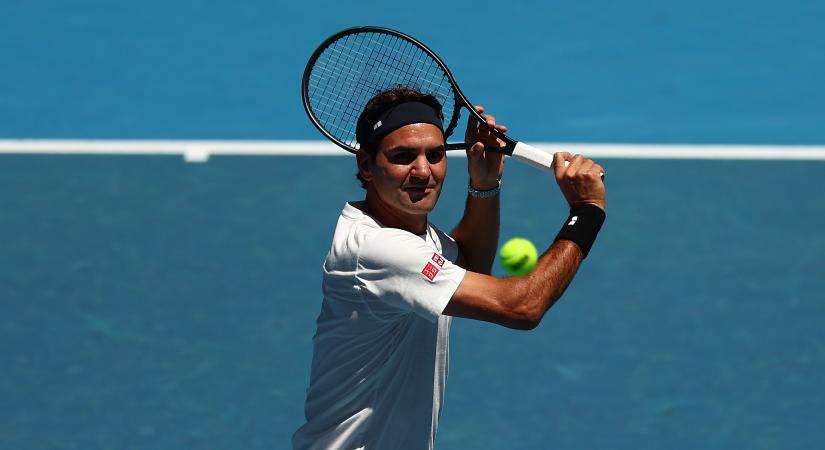 A rajongók nagy örömére Federer újból a pályán varázsolt