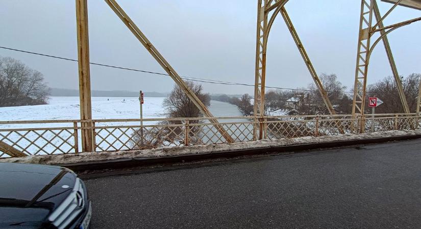 Szombati csúszós rémálom: köd, fagy és veszélyes utak Szekszárdon