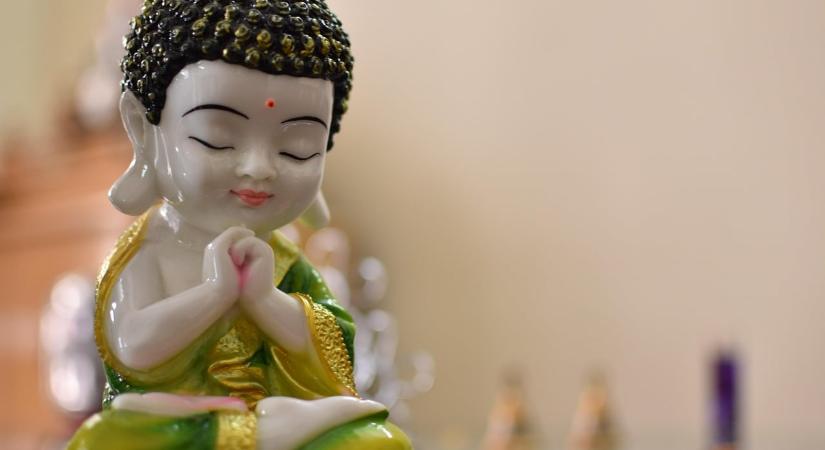 Buddhának hitte, négy évig imádkozott hozzá – de a valóság egészen más volt