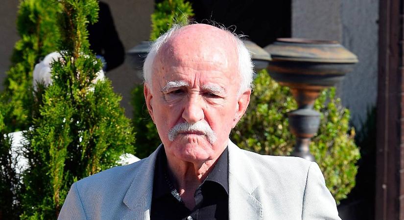 Kiderült a súlyos titok: Felesége halála után már nem akart élni Koltai János