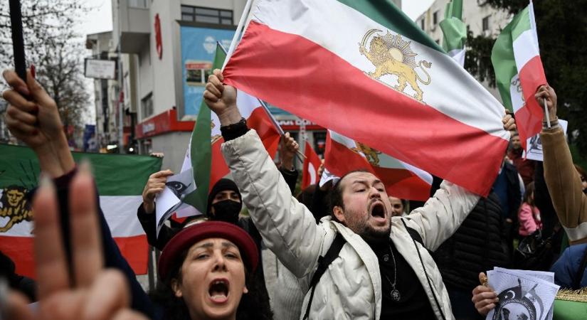 Parászka Boróka és a felelőtlen hangulatkeltés anatómiája