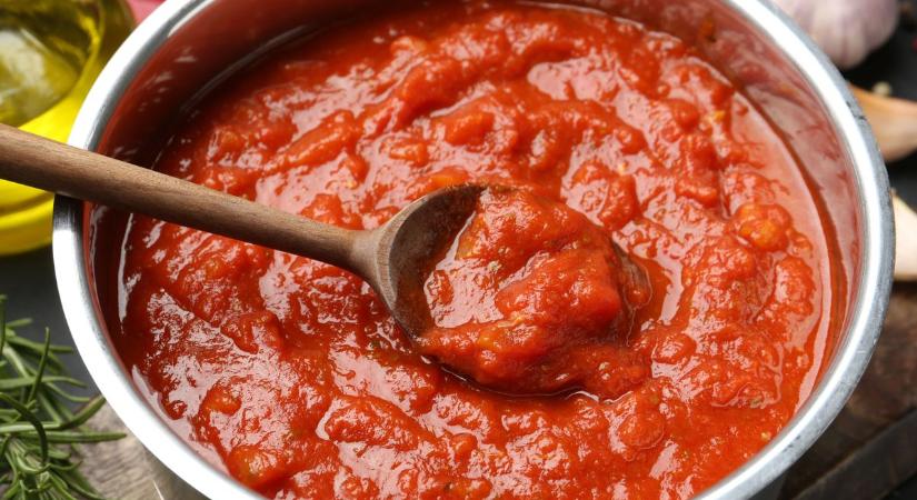 Üvegdarabokat tartalmazhat a kedvelt paradicsomszósz, azonnal visszahívták