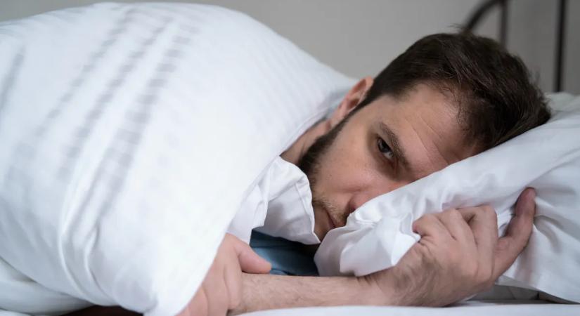 Alvás nélkül él két éve - titokzatos állapot gyötri Olivert