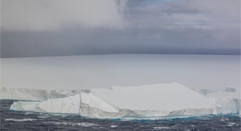 Napokon belül összeomolhat a Föld legnagyobb jéghegye