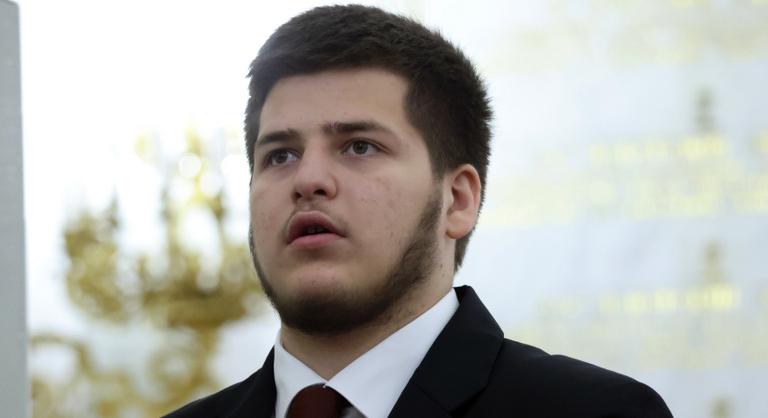 Súlyos balesetet szenvedett Ramzan Kadirov fia, orosz kormánygéppel vihették Moszkvába