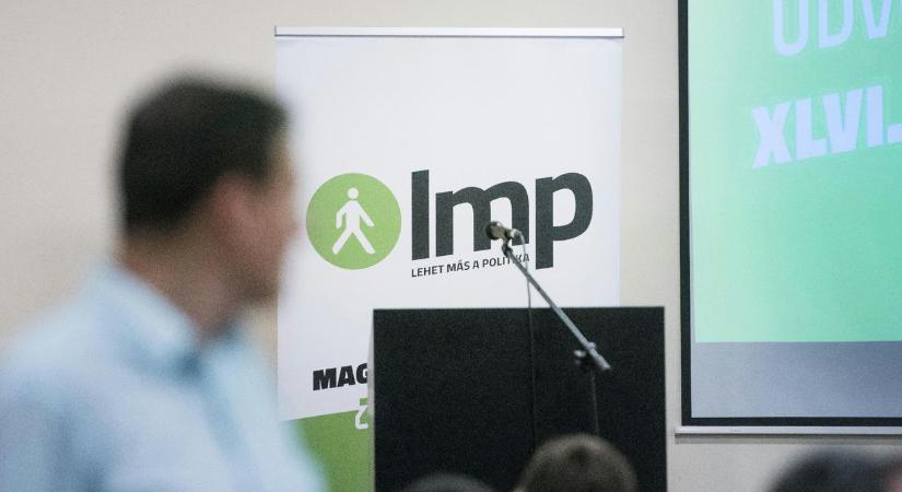 Szombati kongresszusán dönt az LMP arról, indul-e a választáson, de valószínűbb a párt lassú halála