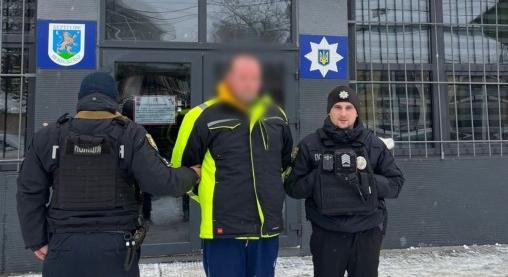 Kárpátalján őrizetbe vettek egy Interpol által körözött magyar állampolgárt, akit kiskorú ellen elkövetett szexuális erőszak miatt ítéltek el