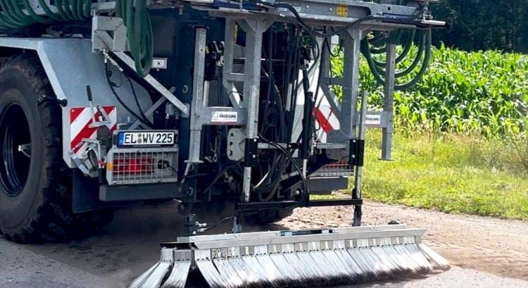 Segmentkefés úttisztítás a hígtrágyázás szolgálatában
