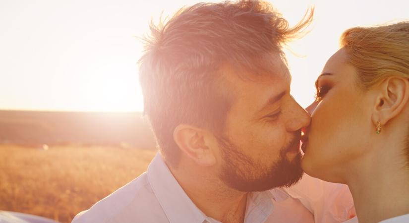 Heti szerelmi horoszkóp 2026. január 19-25.: Sorsszerű fordulatot hoz a Vízöntő hava, három csillagjegyre rátalál a mindent elsöprő szenvedély