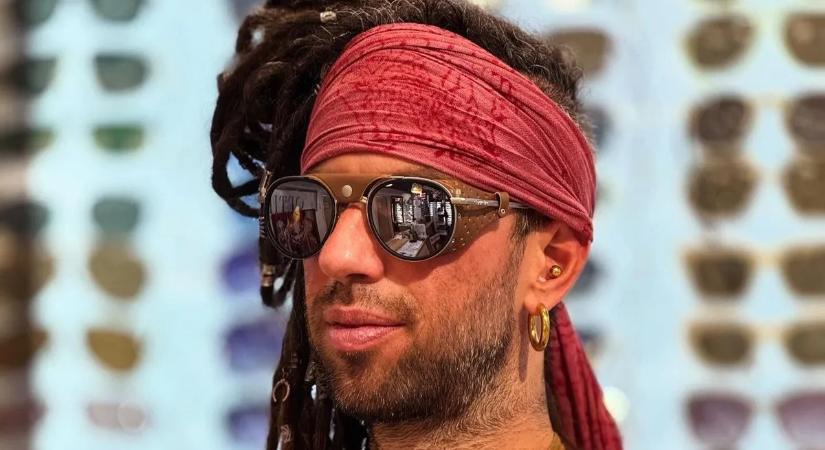 Varga Viktor tisztázta a megcsalós pletykákat: „Nincs Tinderem, nem is volt soha!”