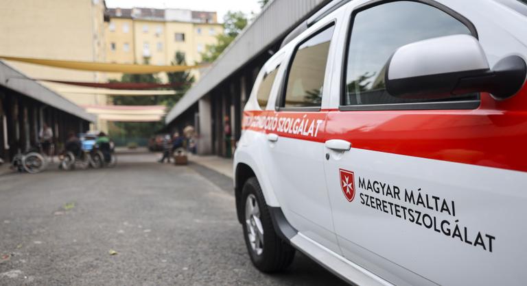 Kihűlt férfi életét mentették meg a Máltai Szeretetszolgálat munkatársai Budán