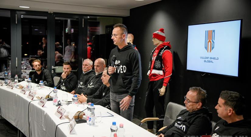 Nevet válthat a Honvéd, Szijjártó a szurkolókra bízza a döntést