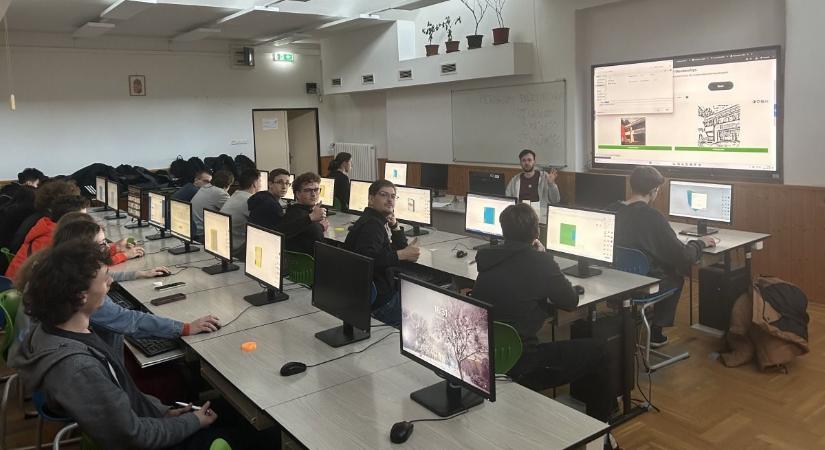 Piacképes tudás már középiskolában? Pécsen most megmutatják, hogyan