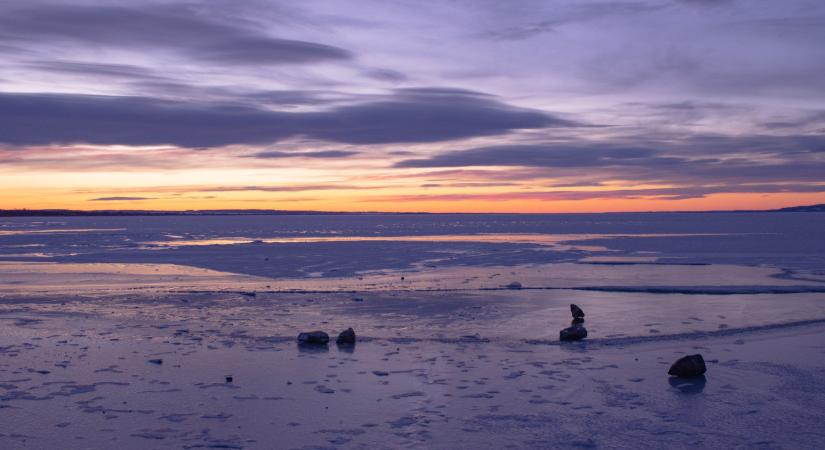 Vigyázat, a következő napokban veszélyessé válhat a Balaton jege