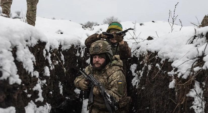 Kényszersorozás: Zelenszkij emberrablói megkötöztek egy idős férfit Odesszában – videó