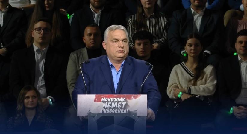 Orbán: Itt az aranykapu, csak át kell bújni rajta