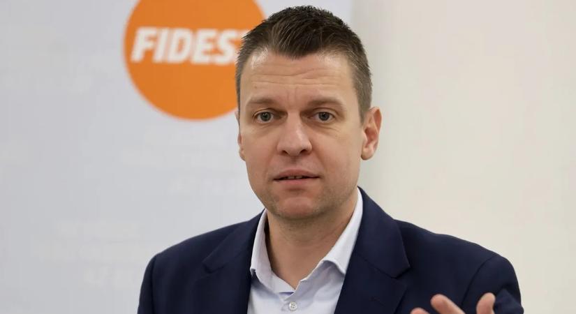 Menczer Tamás: Magyar Péter megfutamodott, Miskolcra már el sem jött