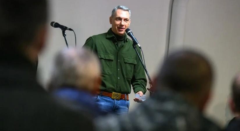 A bírósági ítélet szerint Magyar valótlanul állította, hogy Lázárnak bécsi és svájci ingatlanjai vannak, a Tisza szerint nem írhatnának le ilyet