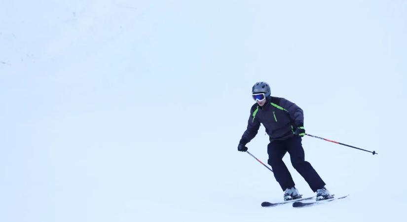 Most kaptuk: súlyos balesetet szenvedett a Tények műsorvezetője – fotó