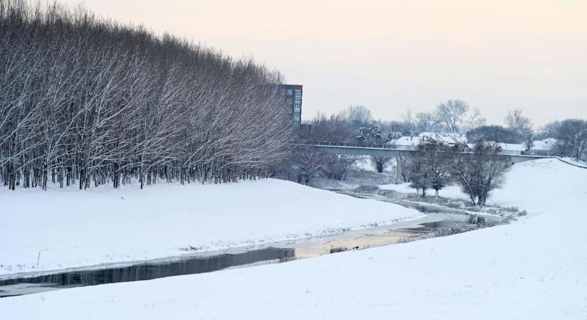 Nem enged a tél: újabb hideghullám söpörhet végig a Jászkunságon
