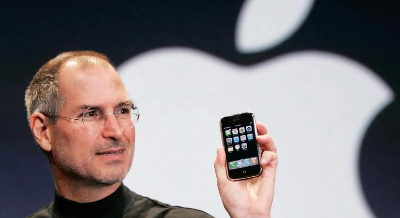 Ezeket a régi mobiltelefonokat ma már vagyonokért lehet eladni