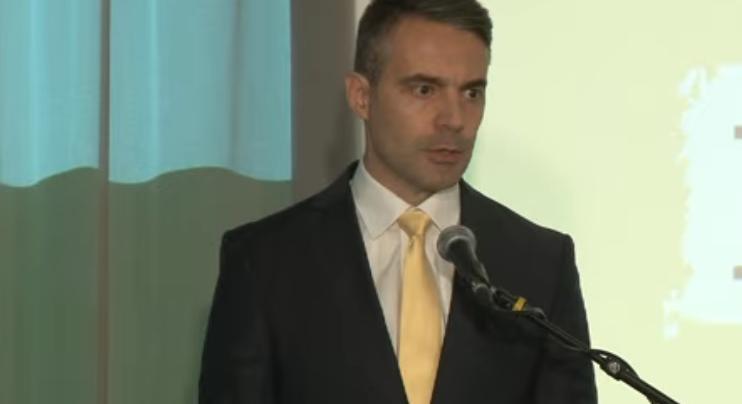 Vona Gábor döntött: nem áll a kormányváltás útjáta