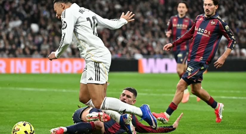 Kivédte a Real-focisták szemét a valenciai kapus