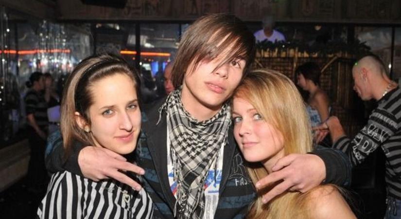 Elképesztő bulifotók a siófoki éjszakából - lehet, hogy te is rajta vagy a képeken!