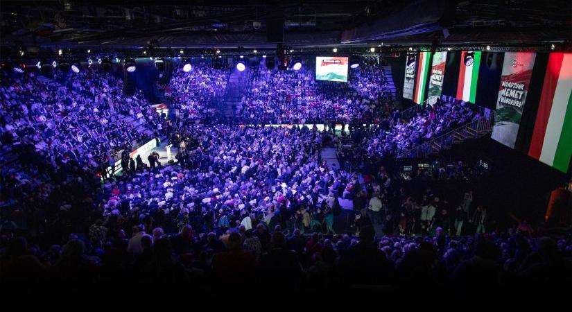 Új év, új formátum – hatalmas sikert aratott 2026 első háború ellenes gyűlése