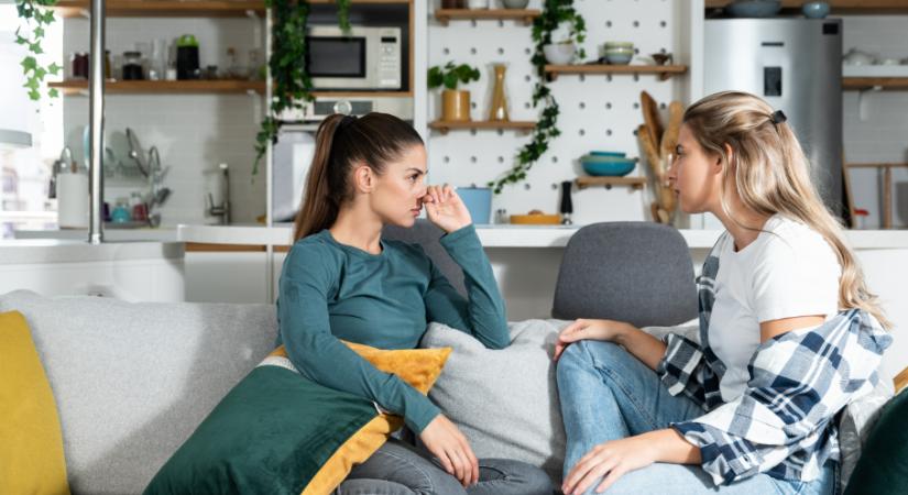 Mutatjuk, így ismerheted fel az irigy embereket 10 másodperc alatt – ezek az apróságok árulják el őket azonnal