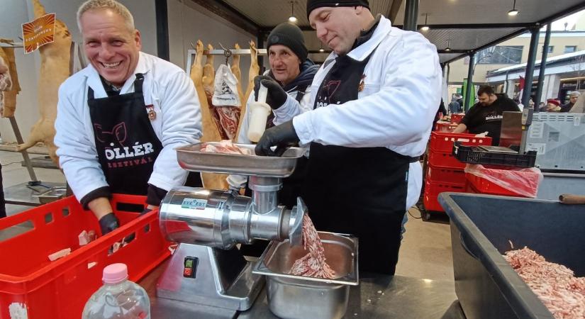 A fővárosból is Esztergomba mentek ezért a hagyományos ételért Galéria, Videók