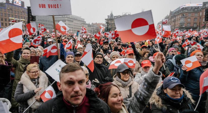 Dániában és Grönlandon is tüntettek Donald Trump honfoglalózási tervei ellen