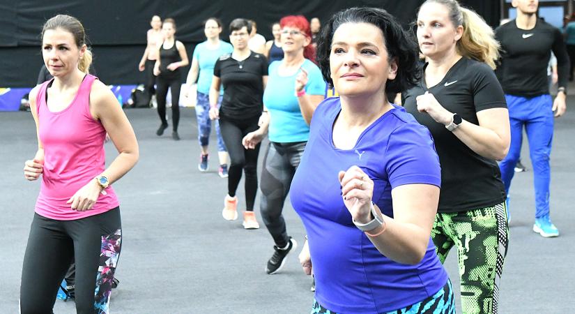 Nők mozgásban – képeken a FőnixFitt