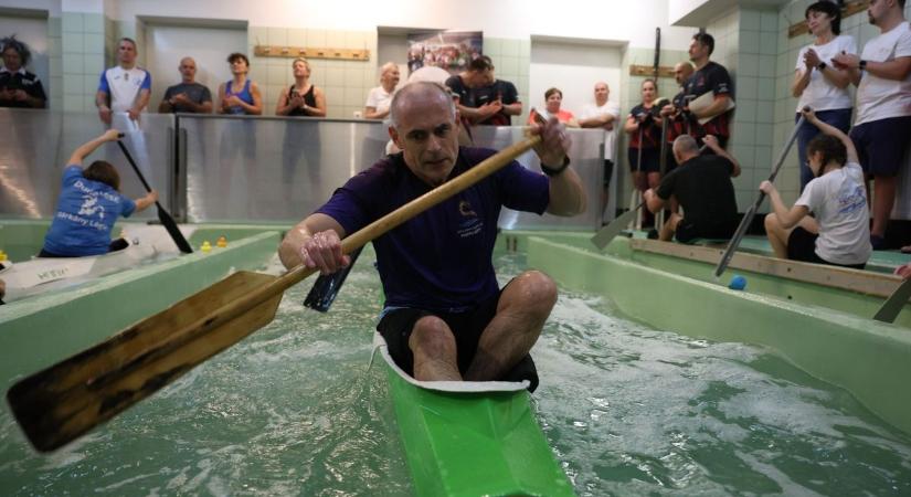 Nem fogyott el az erő: 24 órán át eveztek egy nemes ügyért Tatán